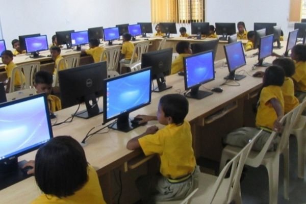 The Importance of Digital Learning in Schools: Empowering Education for the Future